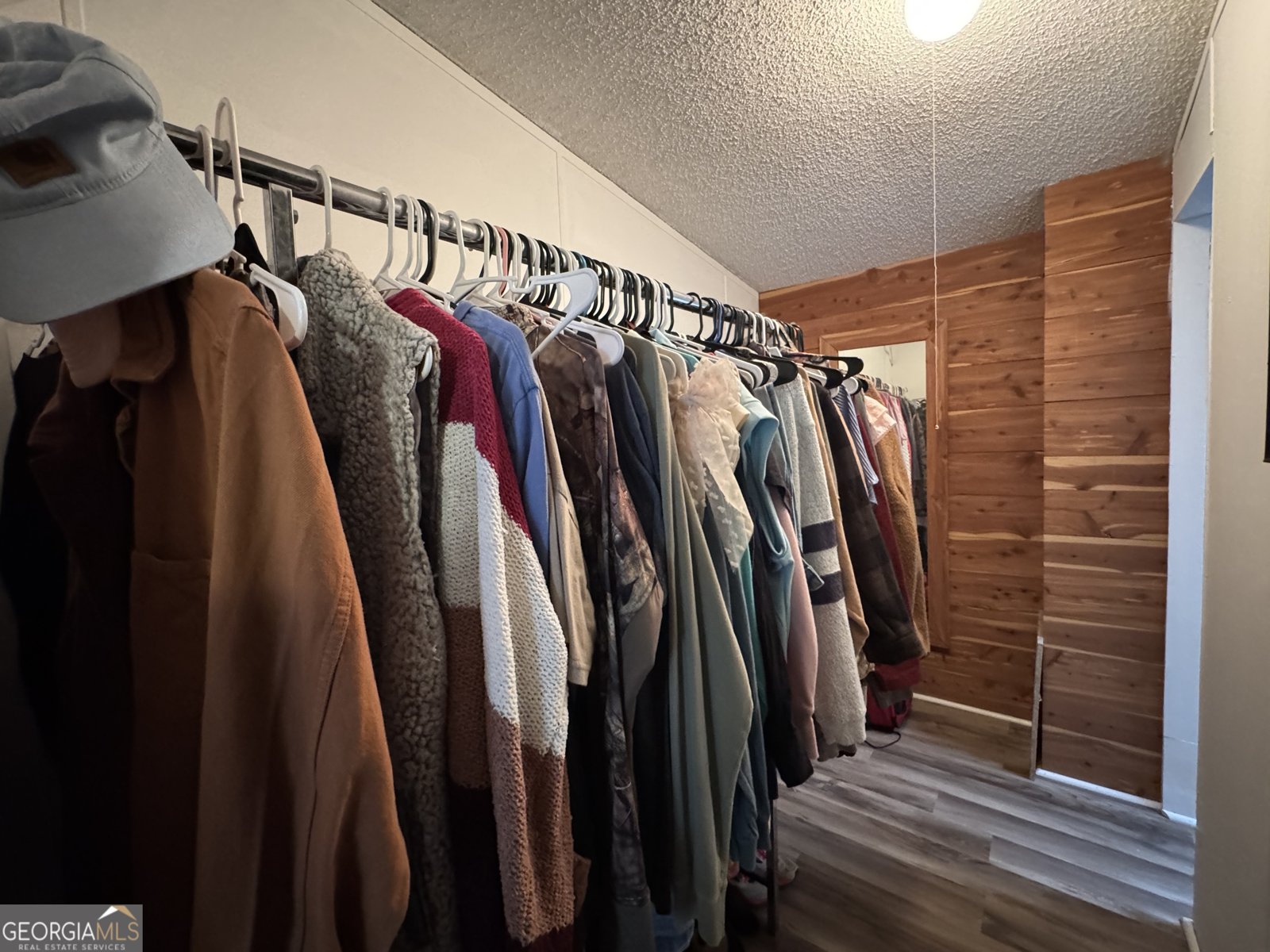 100 Lakeview Drive Colbert - 11