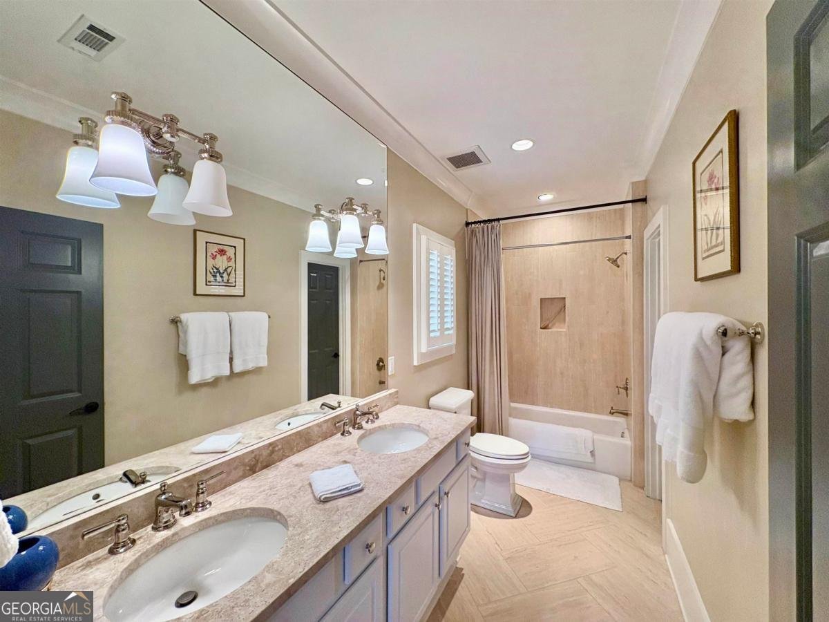 1411 Lighthouse Circle Greensboro - 29