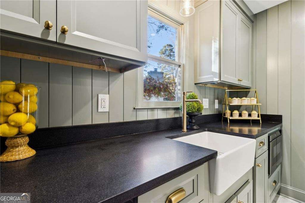 420 Hackberry Court Roswell - 14