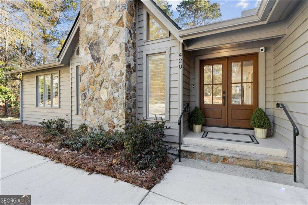 420 Hackberry Court Roswell - 3