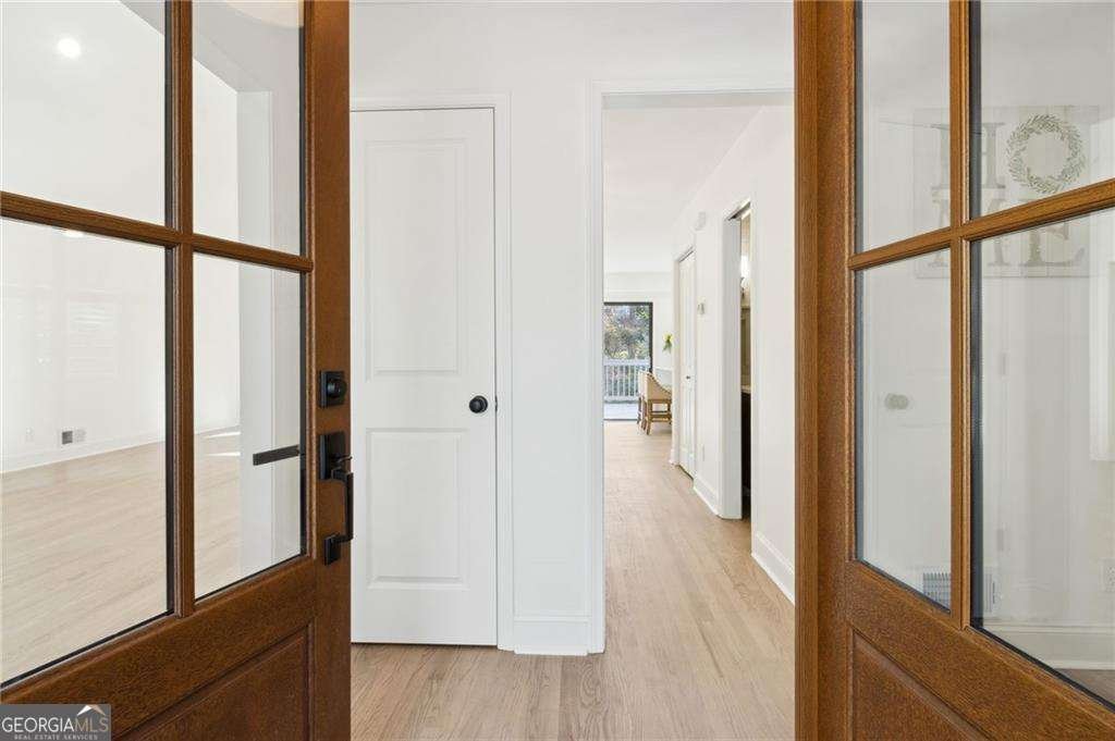 420 Hackberry Court Roswell - 4