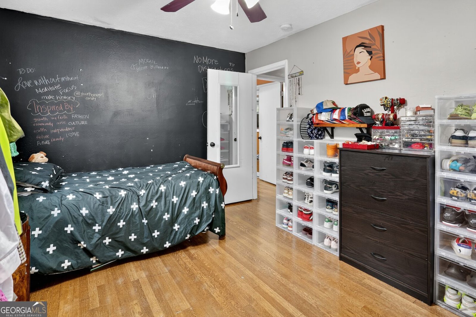 2715 Riggs Drive East Point - 1