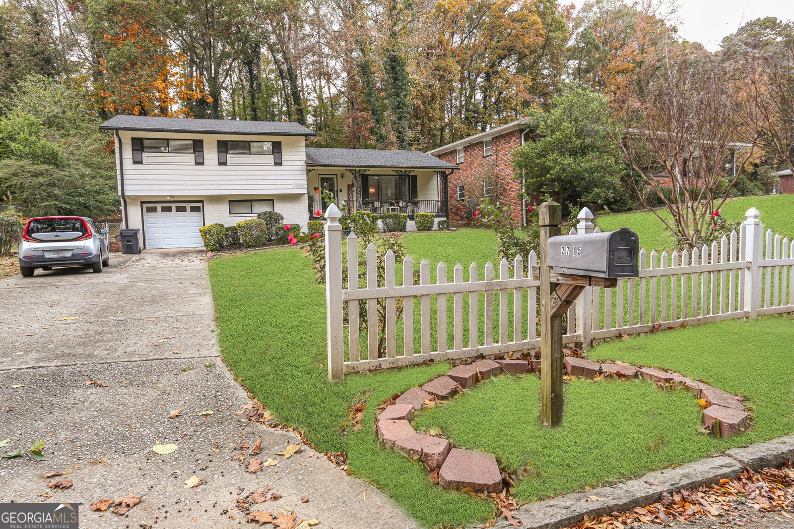 2715 Riggs Drive East Point - 3