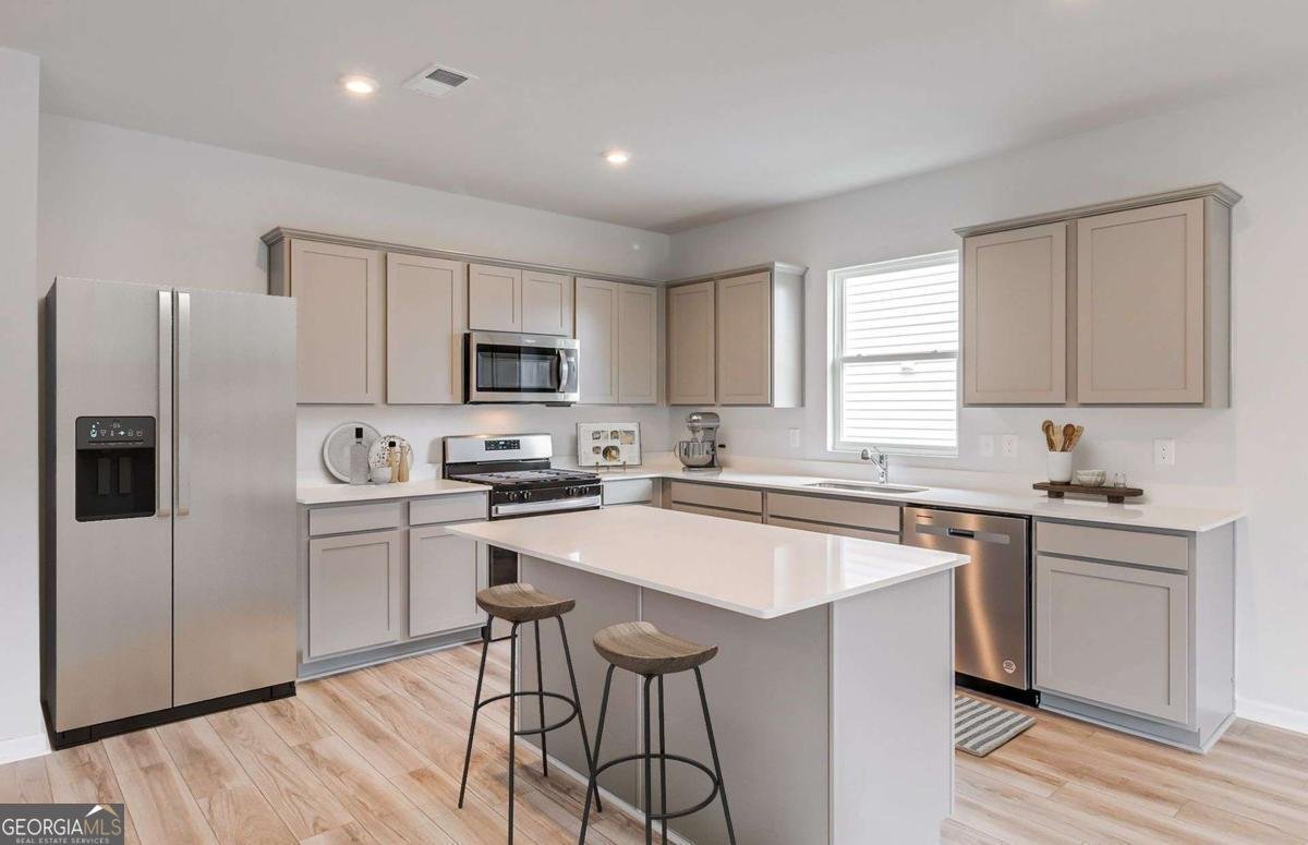 3123 Whitman Court Gainesville - 2