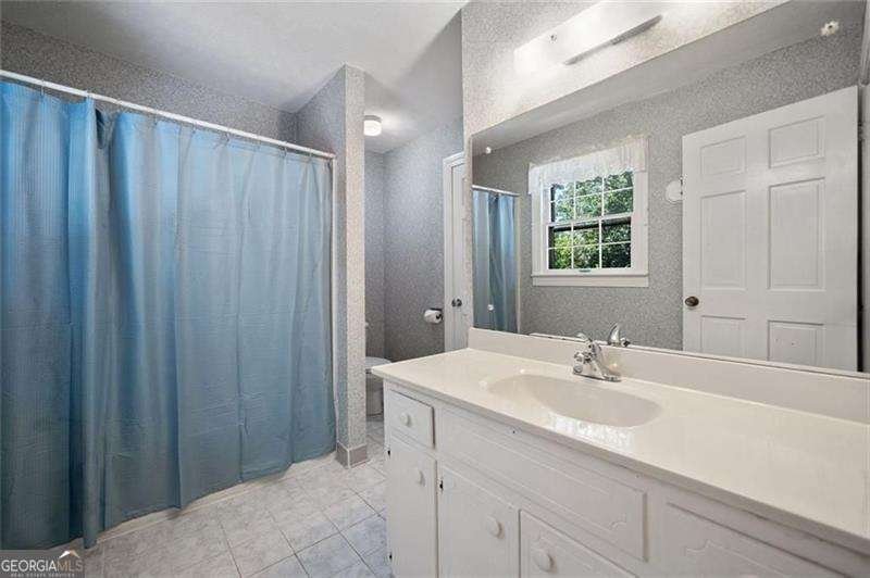 551 Duke Drive Marietta - 23