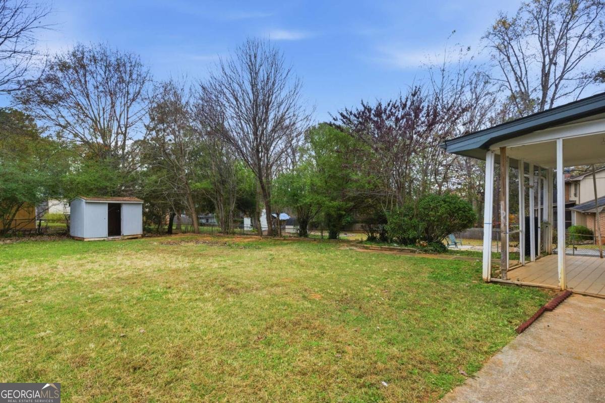 127 Old Rosser Rd Lilburn - 24