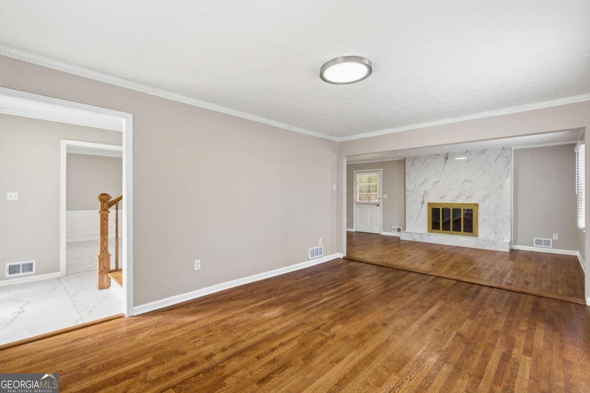 127 Old Rosser Rd Lilburn - 5