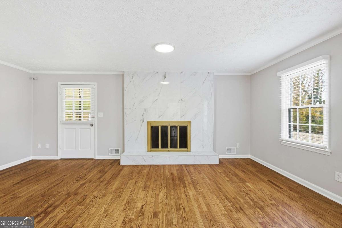 127 Old Rosser Rd Lilburn - 6