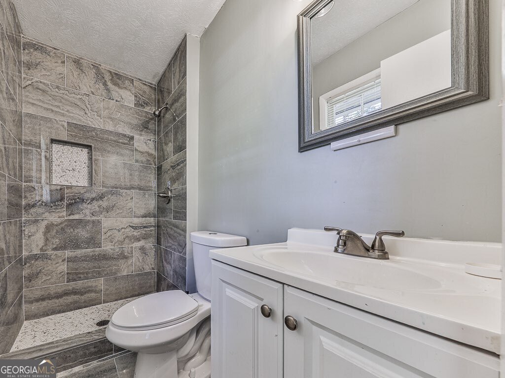 6266 Auburn Drive Riverdale - 19