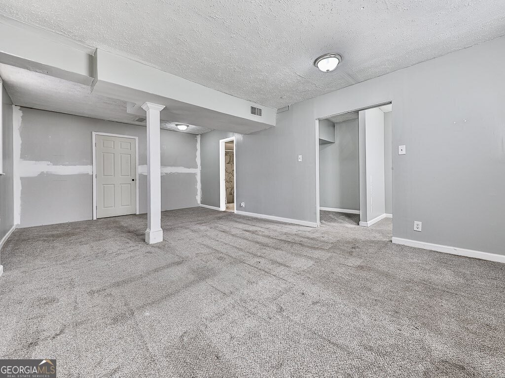 6266 Auburn Drive Riverdale - 25