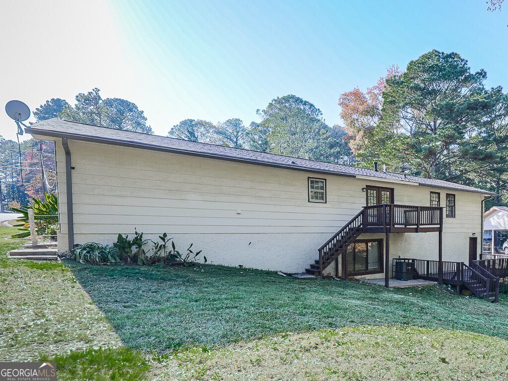 6266 Auburn Drive Riverdale - 30