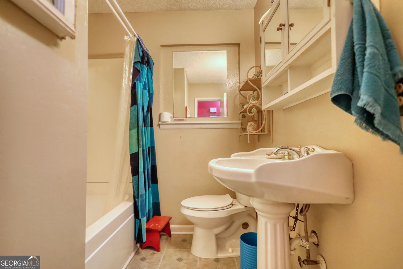 279 Spring Street Winder - 20