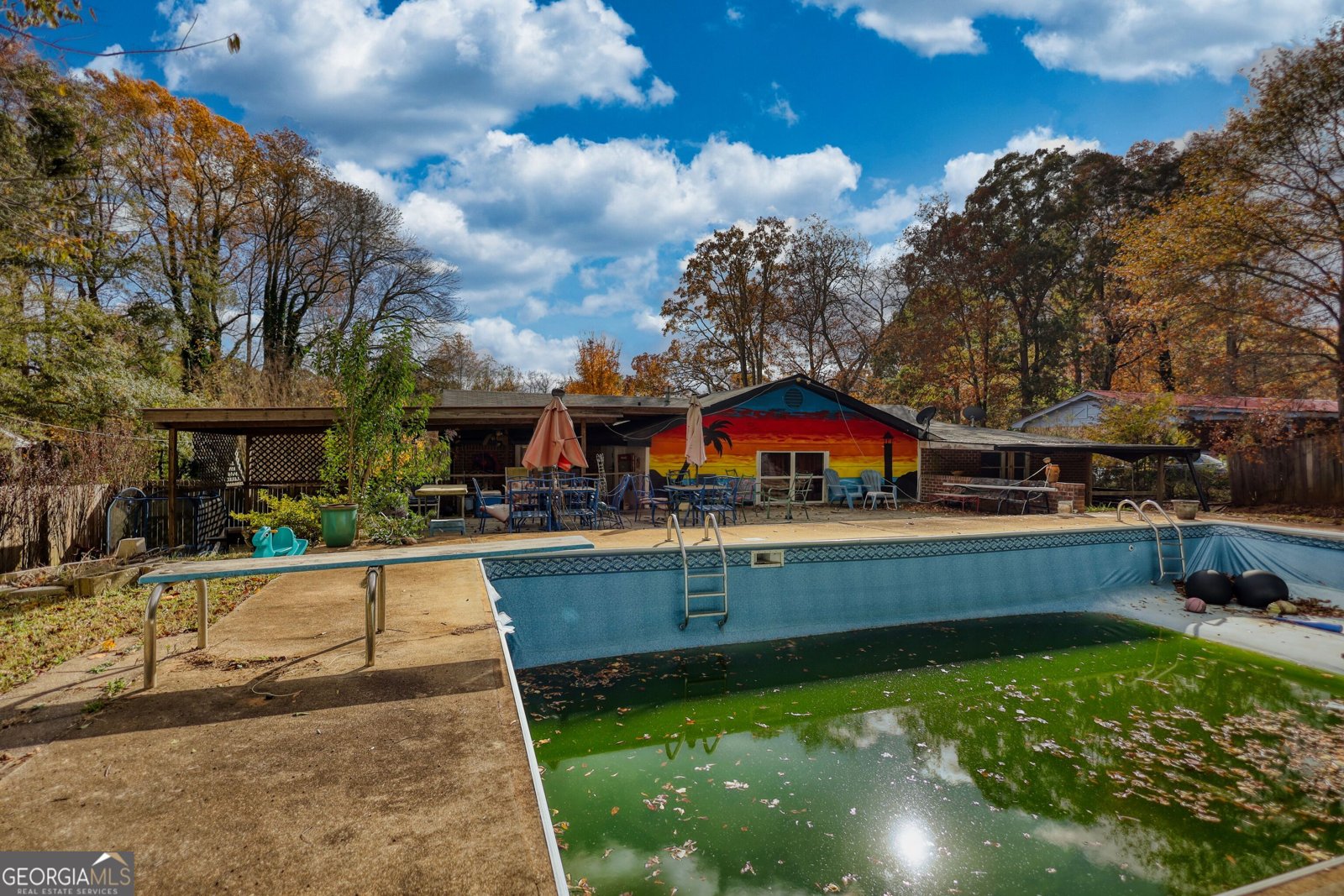 279 Spring Street Winder - 3