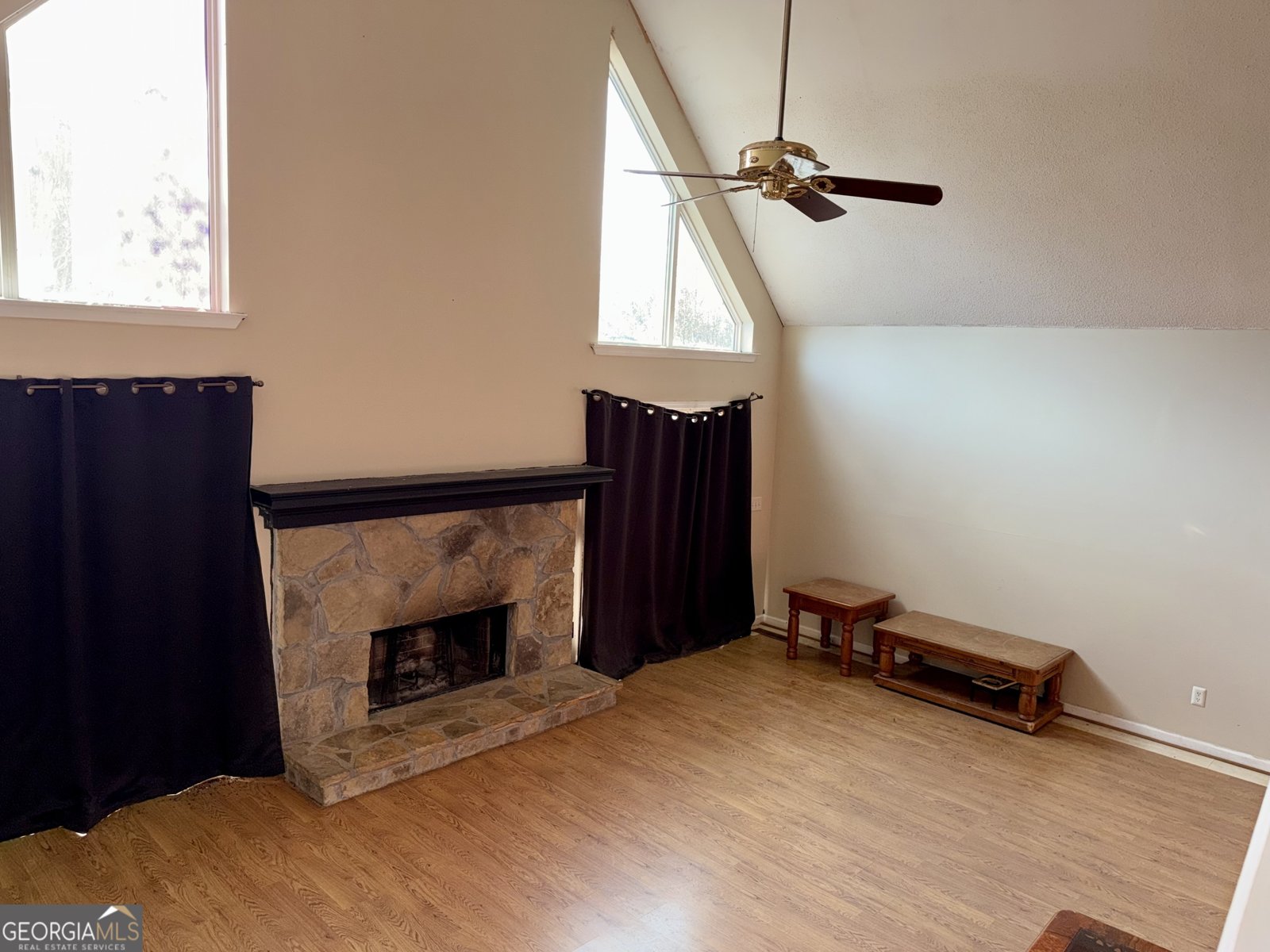 6523 Elberton Highway Dewy Rose - 10