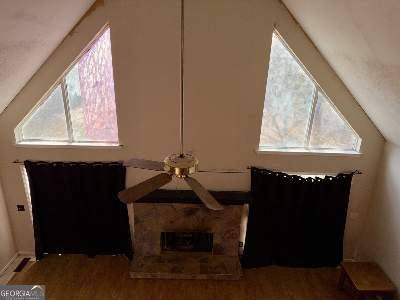 6523 Elberton Highway Dewy Rose - 12