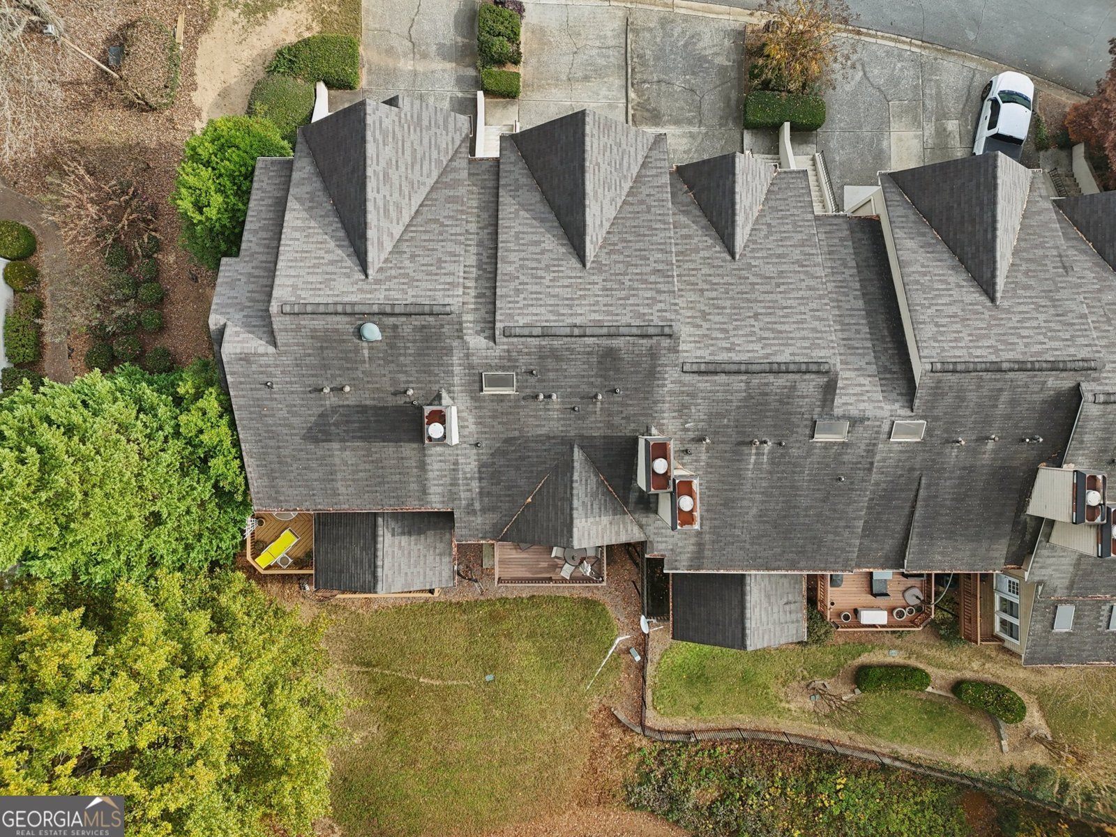 2324 Goodwood Boulevard Smyrna - 64