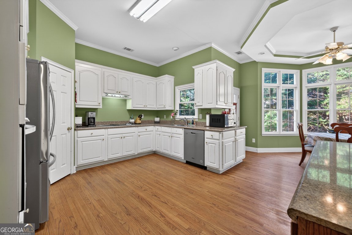 2051 Lindsay Lane Dacula - 13