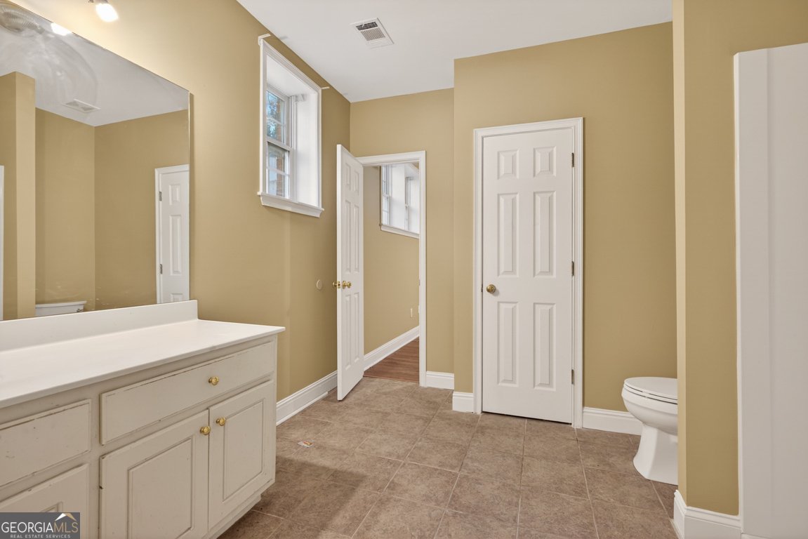 2051 Lindsay Lane Dacula - 36