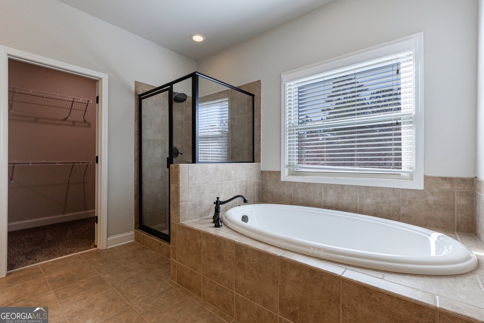 11 Autumn Wood Drive Cartersville - 37