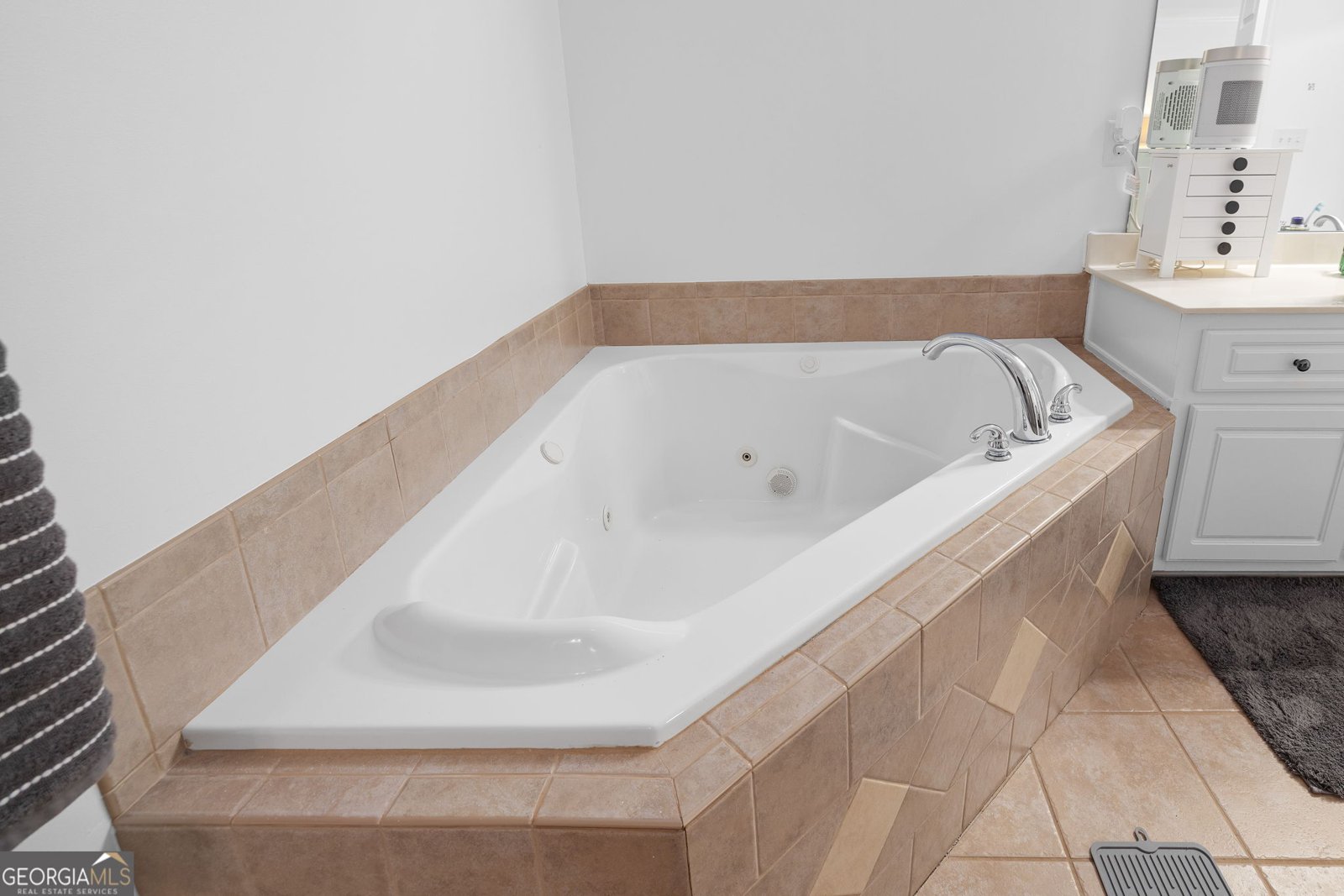 148 Montvale Drive Hoschton - 35