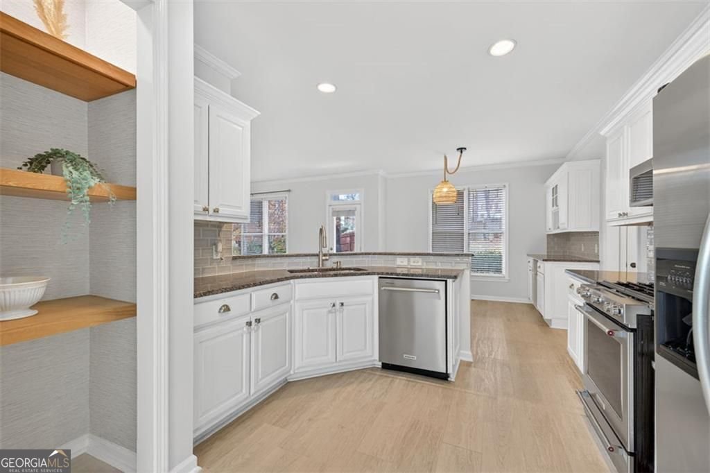 2592 White Aster Lane Dacula - 15