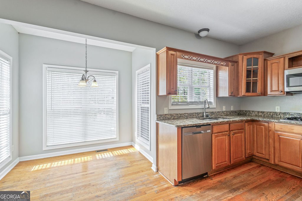 202 Victoria Drive Moreland - 14