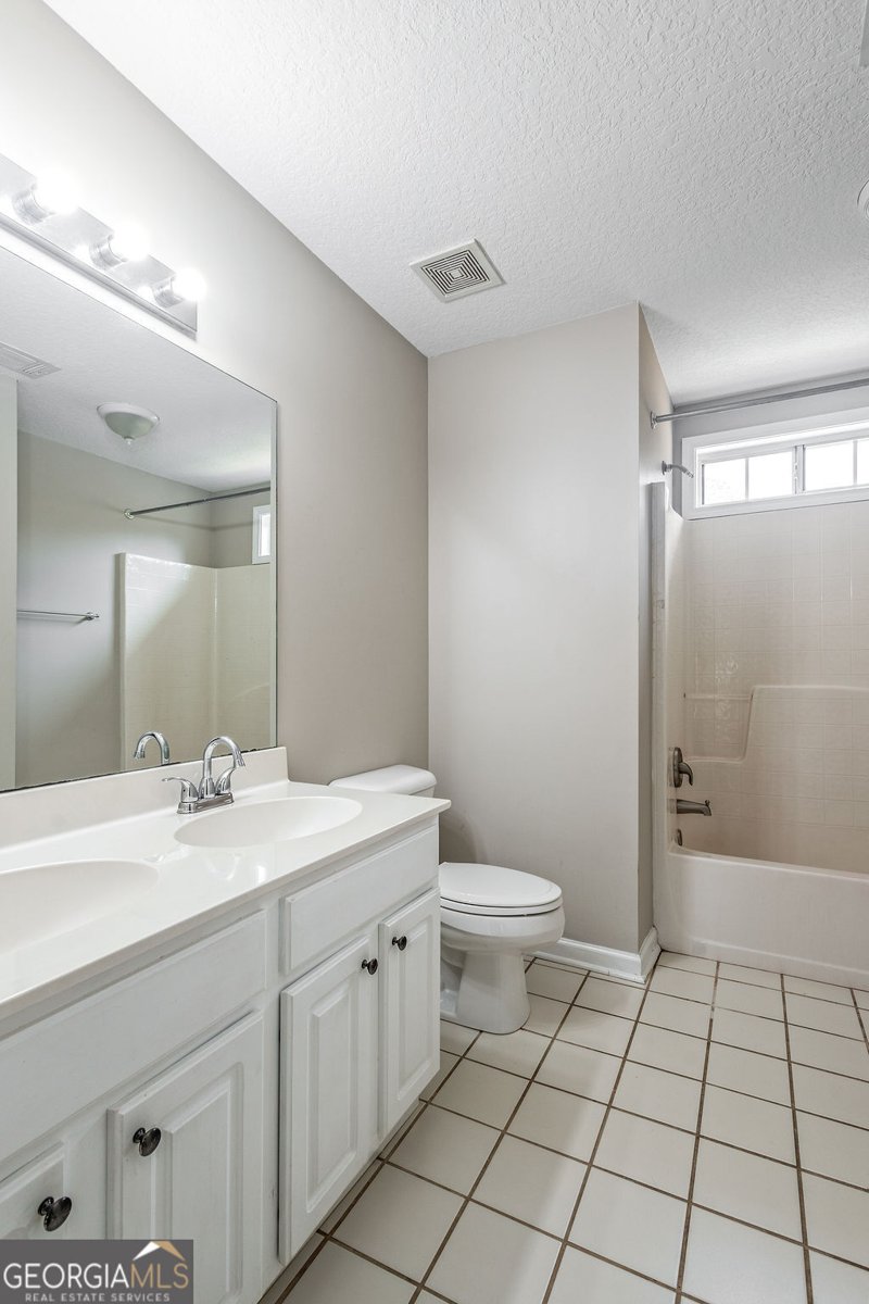 202 Victoria Drive Moreland - 29