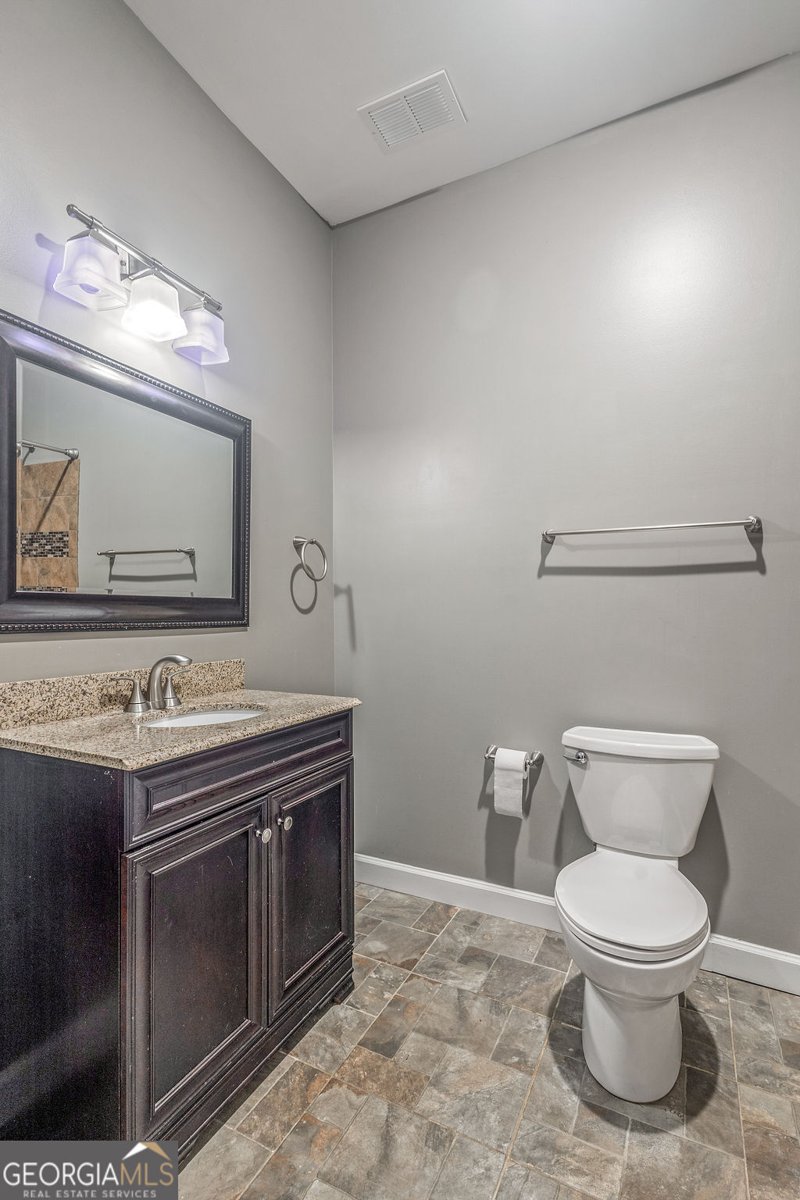 202 Victoria Drive Moreland - 35