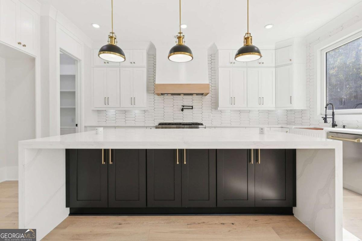 3207 Bold Springs Road Dacula - 27