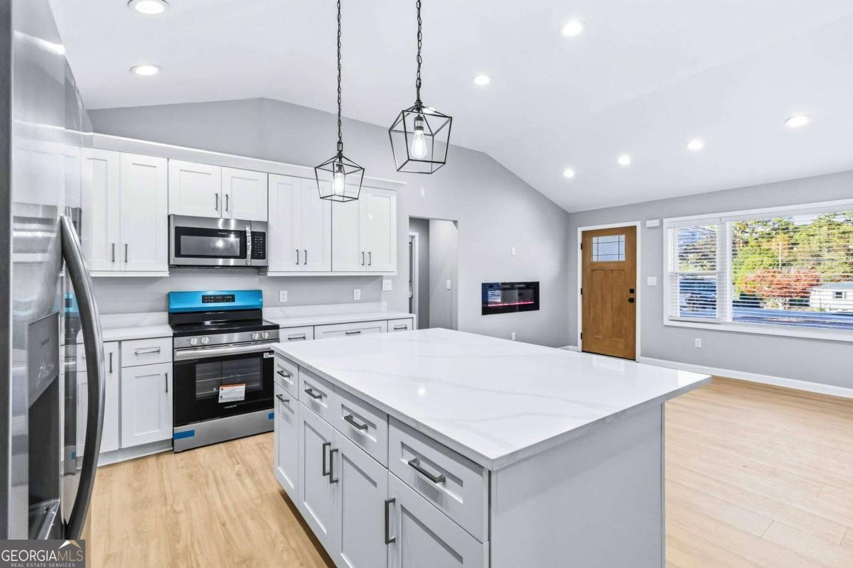 3790 Brook Way Atlanta - 3