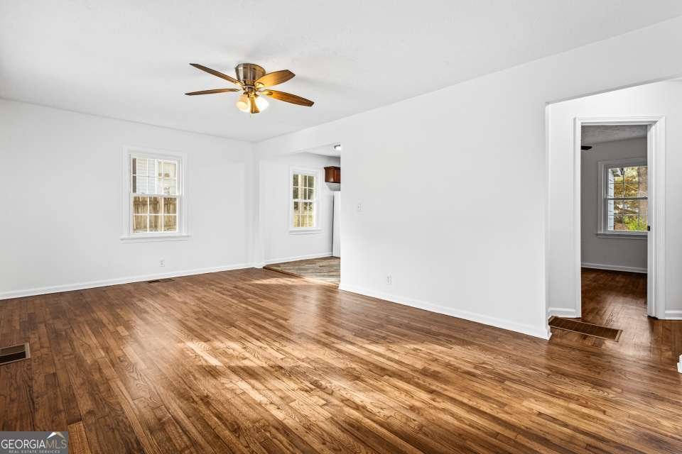 4681 City View Drive Forest Park - 3