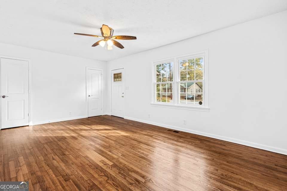 4681 City View Drive Forest Park - 5