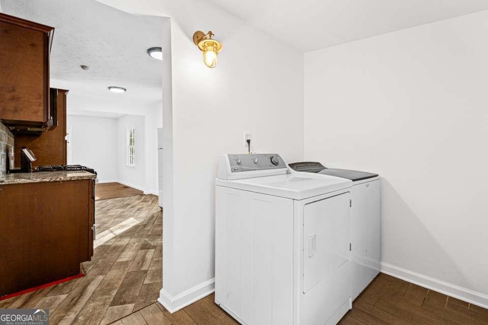 4681 City View Drive Forest Park - 8