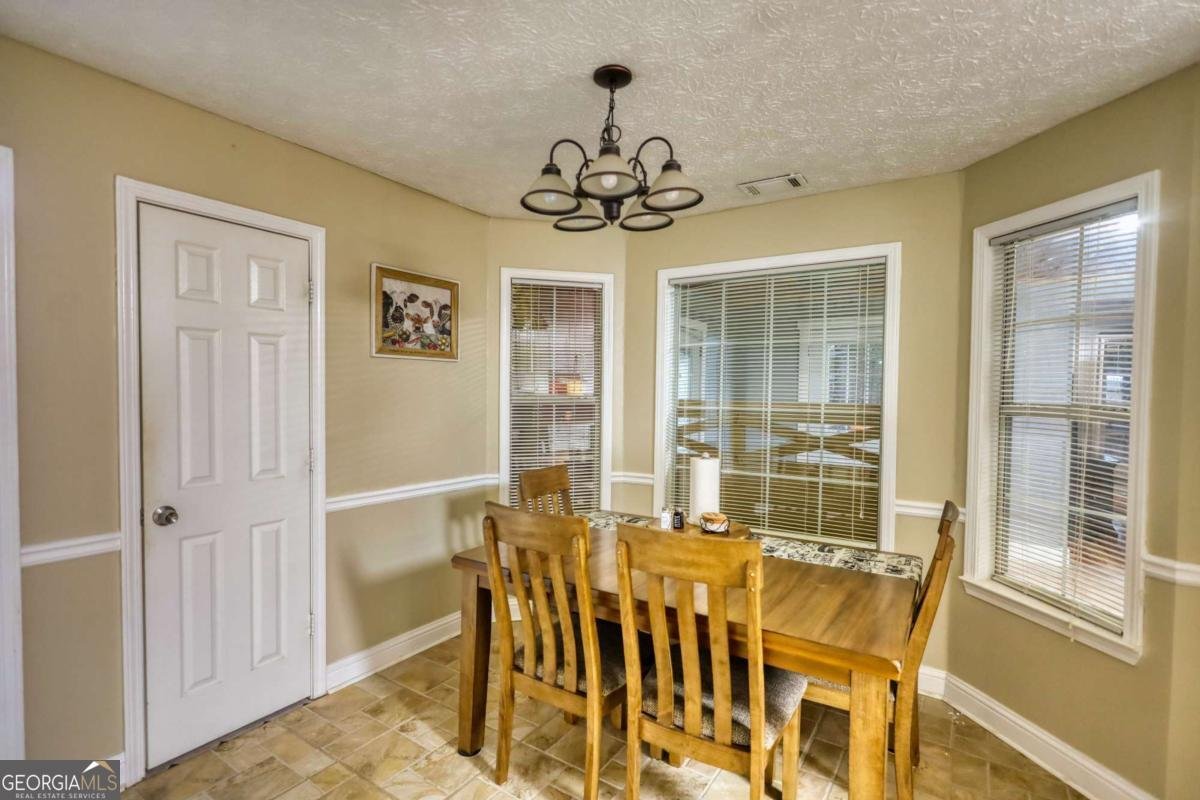 225 Ewing Drive Social Circle - 27