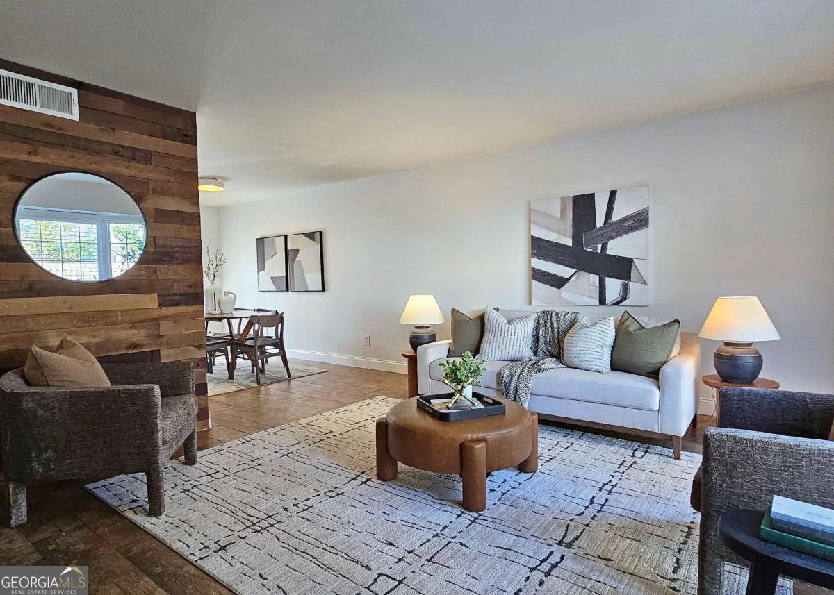 136 Peachtree Memorial Drive Atlanta - 4