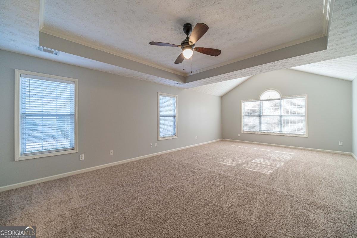 2717 Links Overlook Drive Dacula - 10