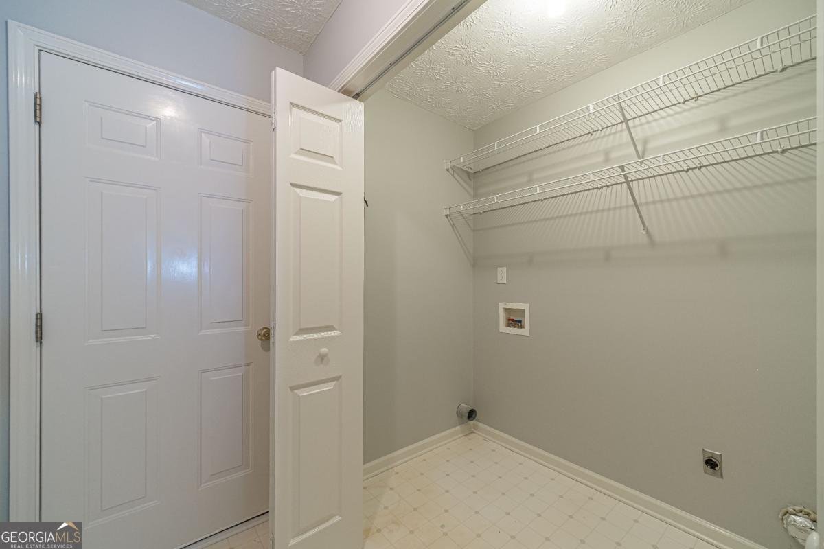 2717 Links Overlook Drive Dacula - 15