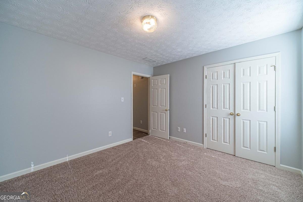 2717 Links Overlook Drive Dacula - 19