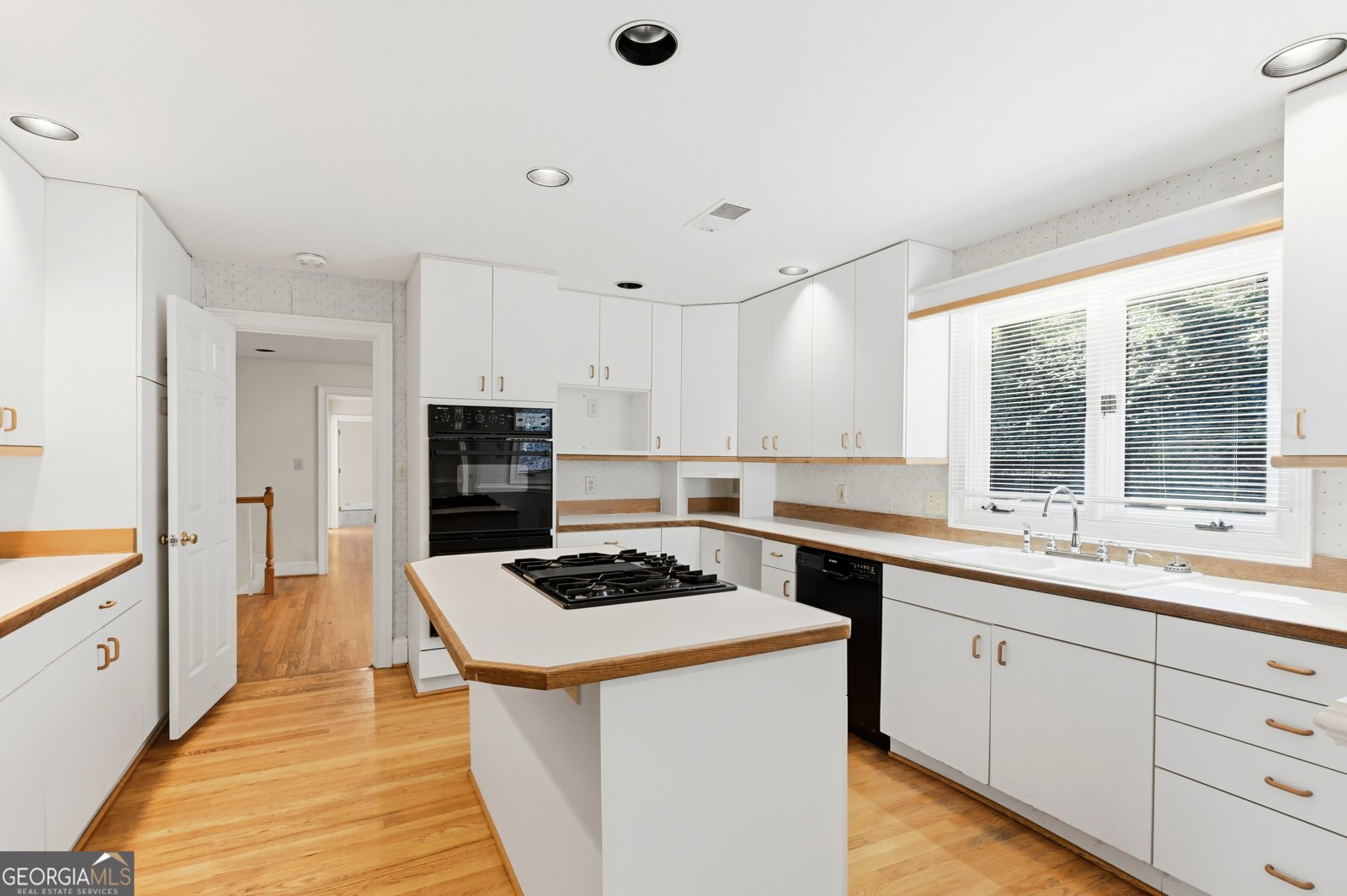 3959 Randall Mill Road Atlanta - 12