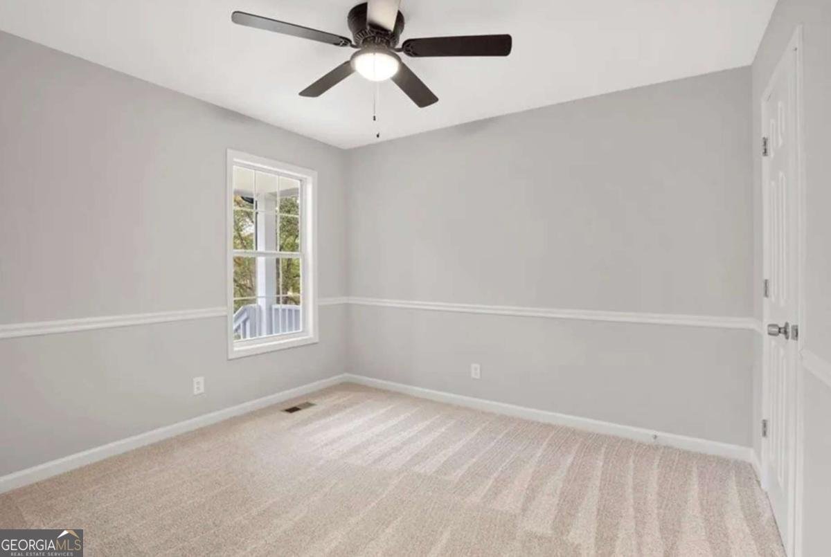 2054 Jana Lane Statham - 13