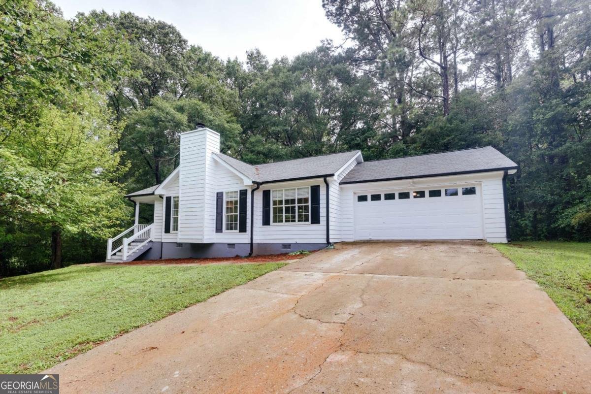 2054 Jana Lane Statham - 24