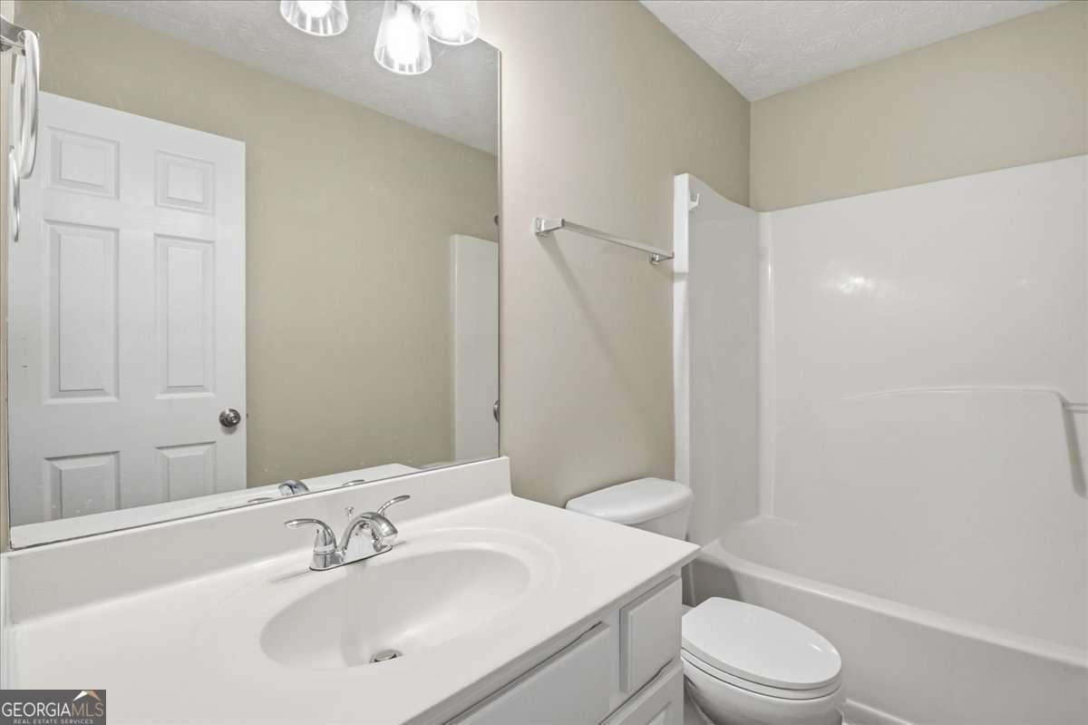 668 Clairidge Elm Trail Lawrenceville - 44