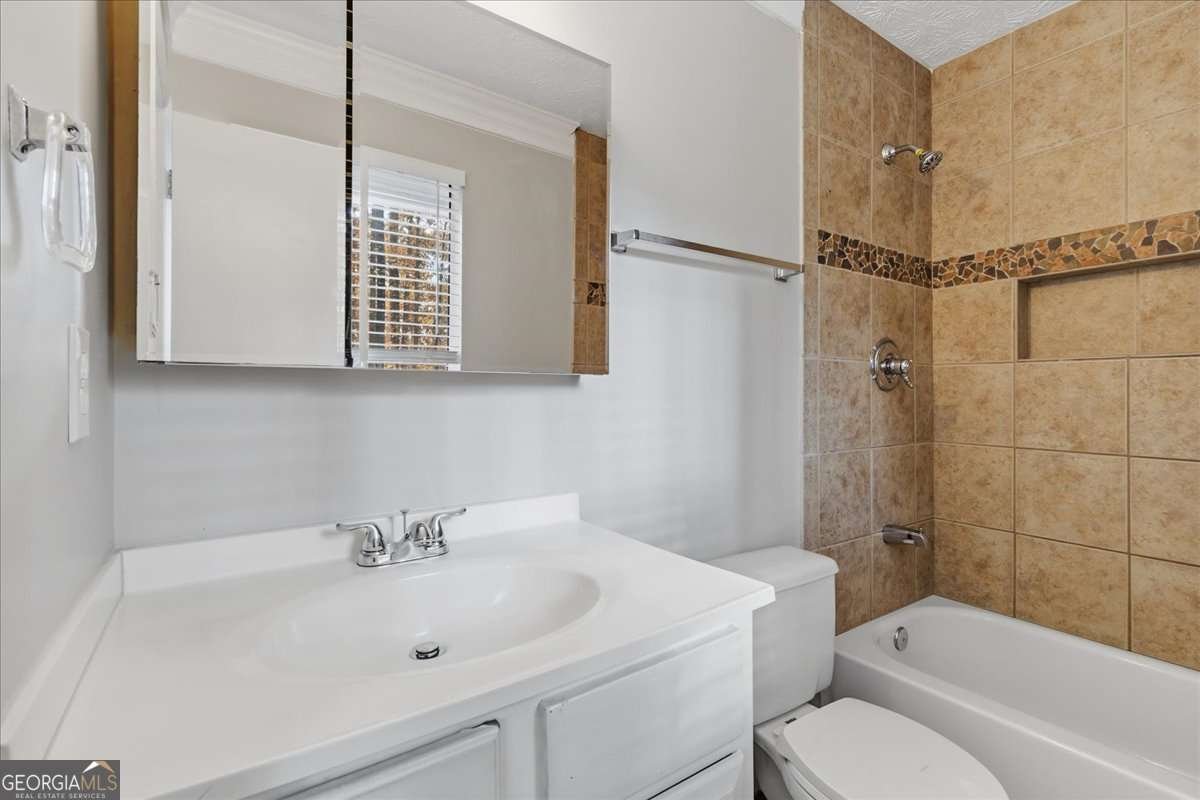 4758 Jamerson Forest Circle Marietta - 28