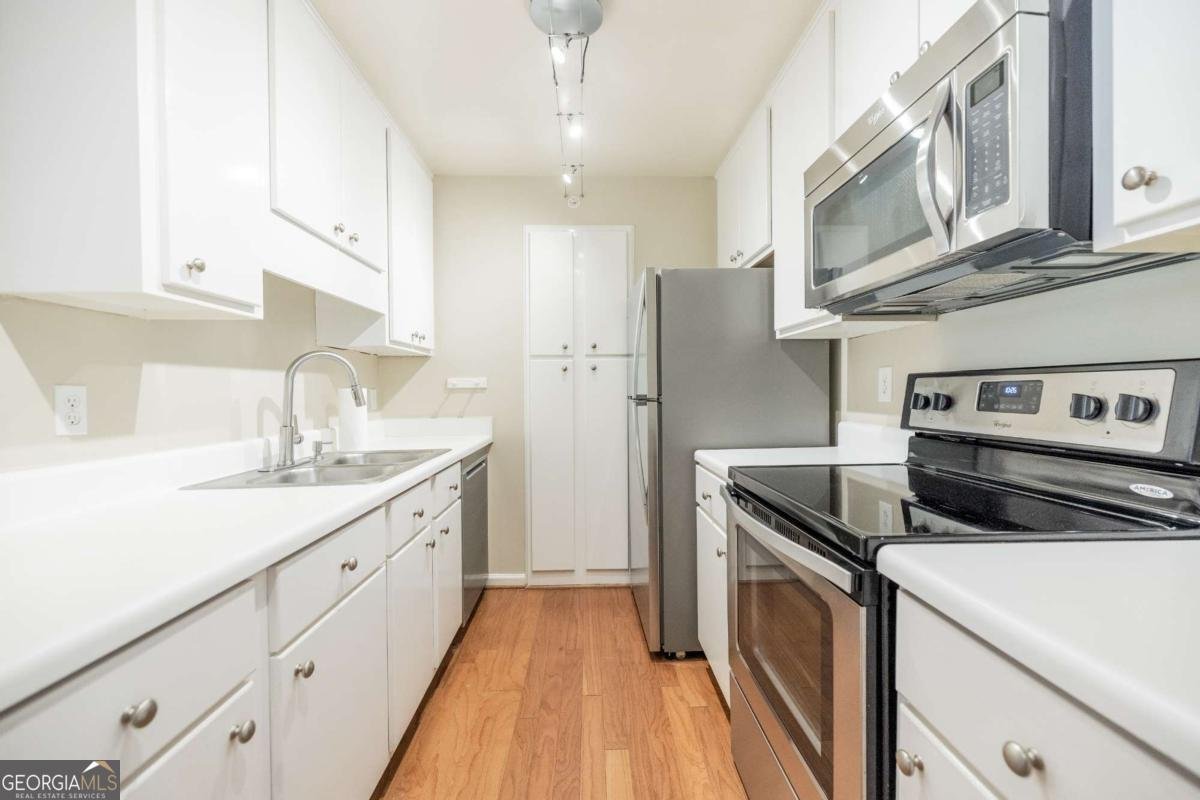 28207 Plantation Drive Atlanta - 5