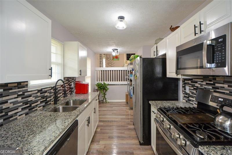 1126 Mainstreet Valley Drive Stone Mountain - 16