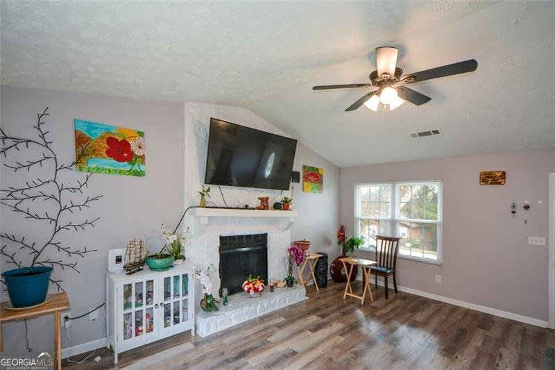 1126 Mainstreet Valley Drive Stone Mountain - 5