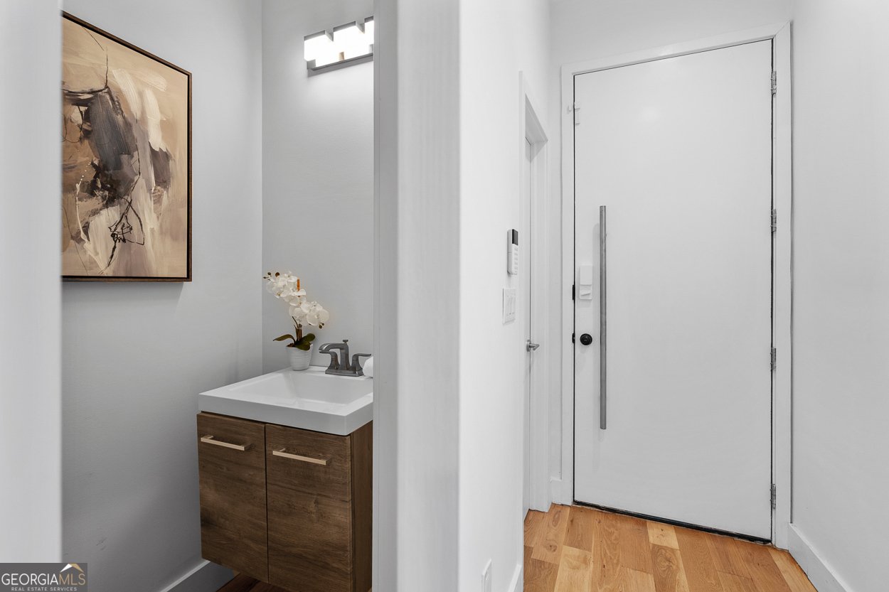 147 Hutchinson Street Atlanta - 18