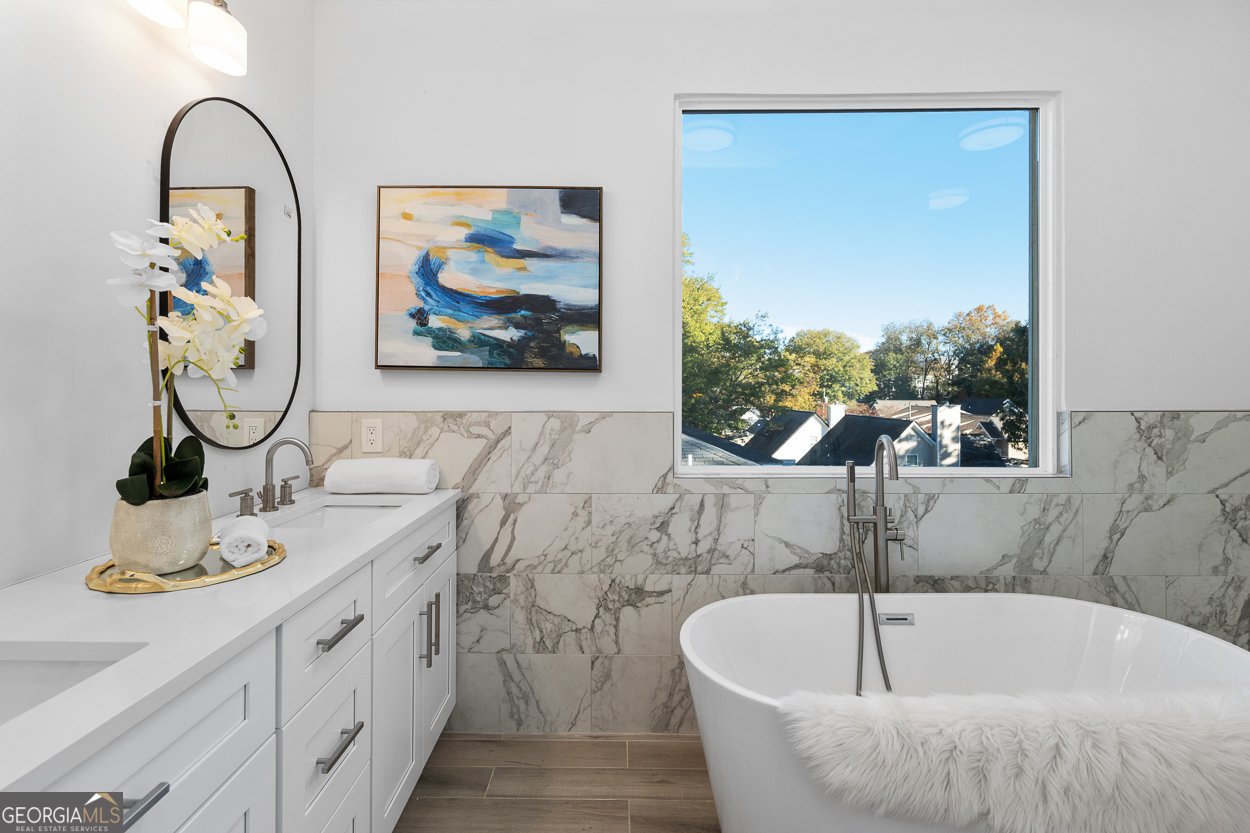 147 Hutchinson Street Atlanta - 27