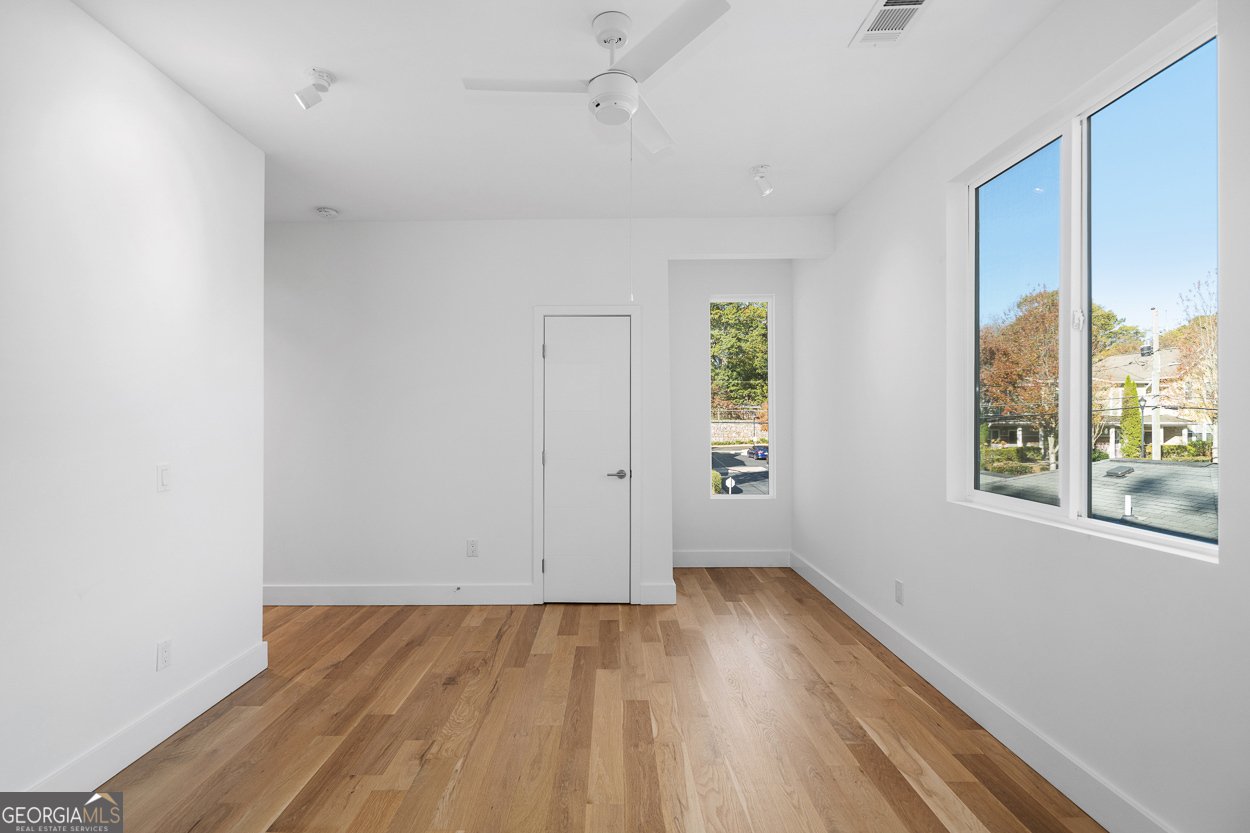 147 Hutchinson Street Atlanta - 32