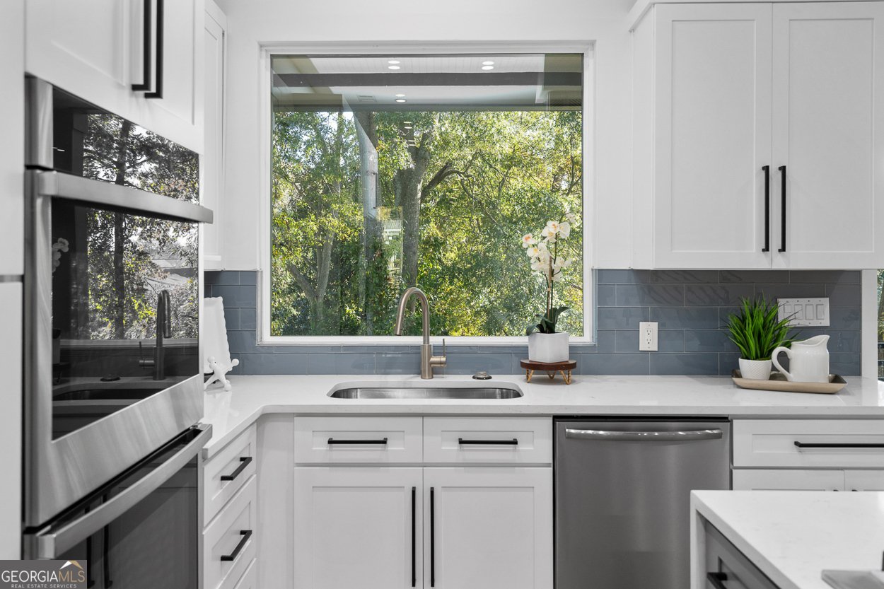 147 Hutchinson Street Atlanta - 4